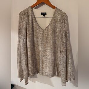 AGB Beige‎ Patterned V-Neck Blouse